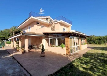 Giardino - Villa strada Comunale Gagliope Ciaramiti, Ricadi - foto 4