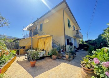 IMG_6540.JPG - Porzione di casa Massa - foto 1