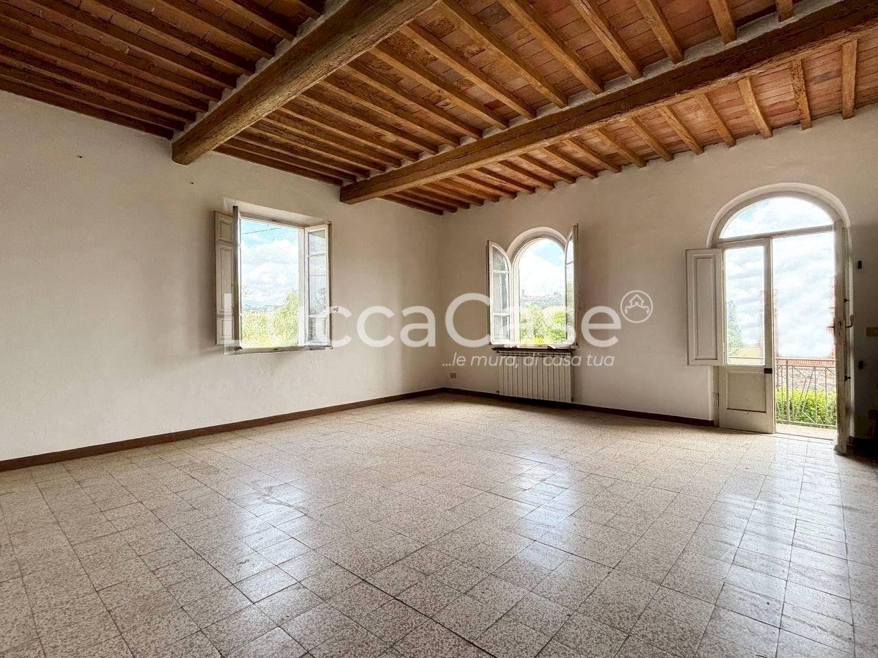 Villa Montecarlo - foto 1
