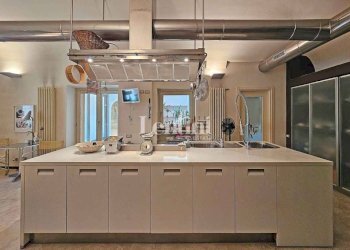 Cucina - Appartamento via Duomo, Casale Monferrato - foto 44