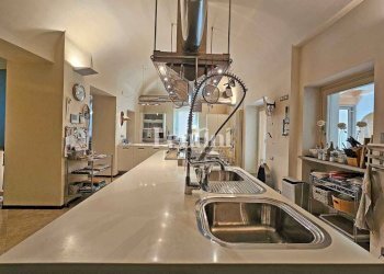 Cucina - Appartamento via Duomo, Casale Monferrato - foto 45