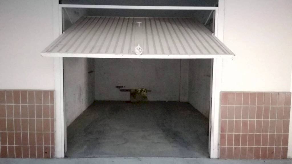 Box auto - Box via Massimo Portalupi, 6, Collegno - foto 2