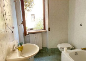 Bagno - Quadrilocale via Ignazio Guidi, 44, Roma - foto 6