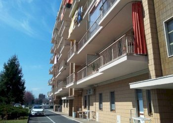 Facciata - Trilocale via Massimo Portalupi 6., Collegno - foto 1