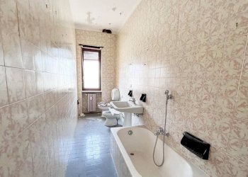 Bagno - Trilocale via Tunisi 12., Torino (zona Lingotto) - foto 8