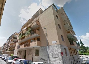 Facciata - Trilocale via Ermenegildo Pistelli, Roma - foto 1