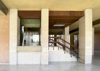 Interno palazzo - Three-room apartment via Tunisi, 16., Torino (neighborhood Lingotto) - photo 5