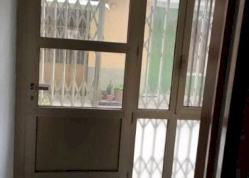 Interno palazzo - Shop via Genova, 61., Torino (neighborhood Lingotto) - photo 5