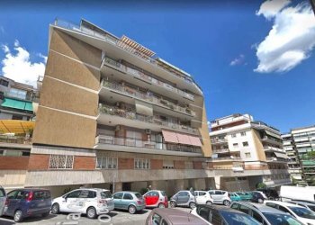 Facciata - Bilocale via Giovanni Stefano Roccatagliata, 35, Roma - foto 1