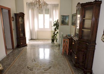 SOGGIORNO - Trilocale via Antonio Cantore, 13, Genova (zona Sampierdarena) - foto 1