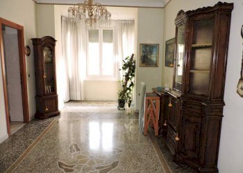 SOGGIORNO - Trilocale via Antonio Cantore, 13, Genova (zona Sampierdarena) - foto 3