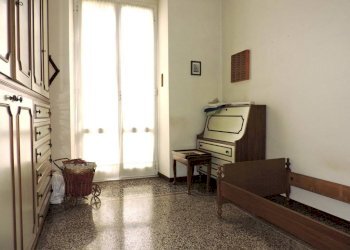 CAMERA 2 - Three-room apartment via Antonio Cantore, 13, Genova (neighborhood Sampierdarena) - photo 10