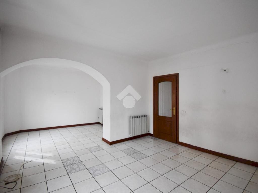 Appartamento Via amedeo di castellamonte, Ivrea - foto 2