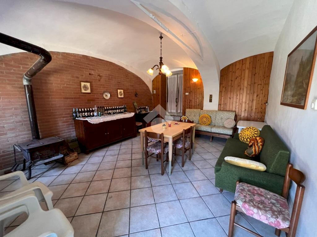 Casa semi indipendente Via della vittoria, Passerano Marmorito - foto 2