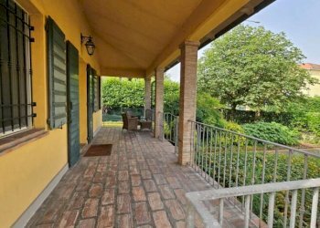 Villa Soliera - foto 1