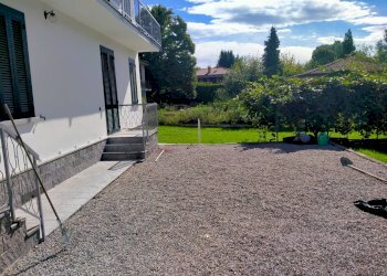 Villa caduti angeresi, Angera - photo 5