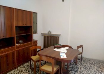 Villa caduti angeresi, Angera - photo 13