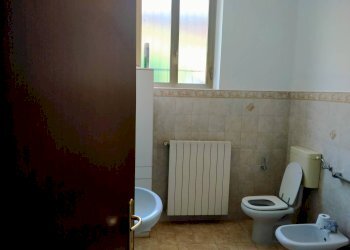 Villa caduti angeresi, Angera - photo 18