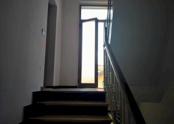 Villa caduti angeresi, Angera - photo 23