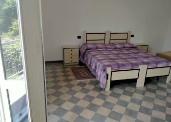 Villa caduti angeresi, Angera - photo 29