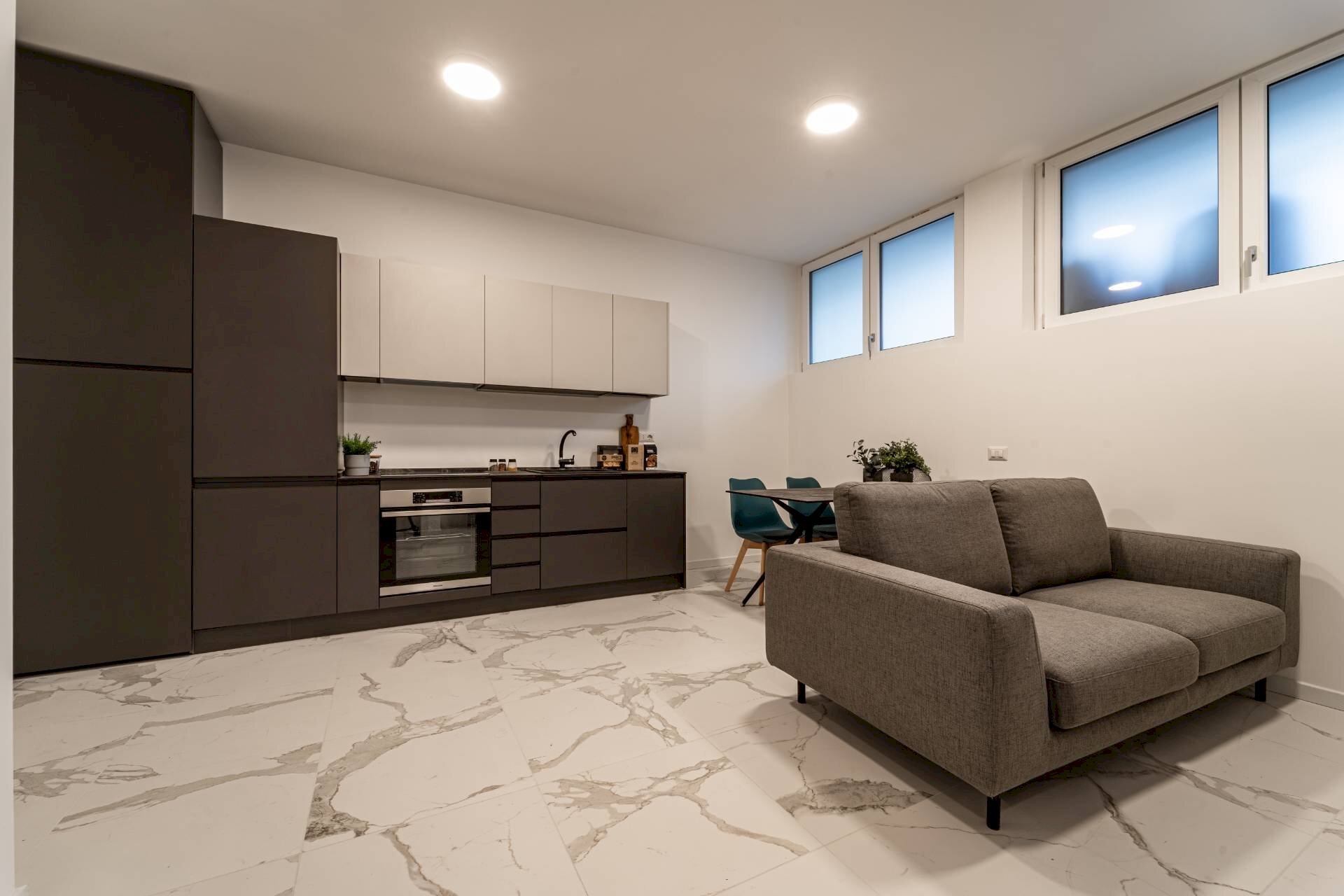 Trilocale Via Santa Rita Da Cascia, Milano (zona Barona) - foto 2