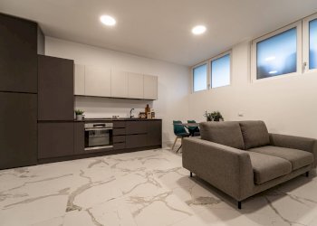 Trilocale Via Santa Rita Da Cascia, Milano (zona Barona) - foto 2