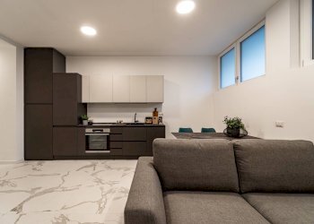 Trilocale Via Santa Rita Da Cascia, Milano (zona Barona) - foto 5