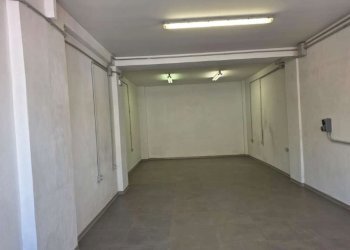 whatsapp image 2026-07-08 at 15.37.20 - Magazzino via san giuseppe cafasso, Roma - foto 15