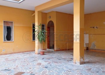 IMG-20241008-WA0009.jpg - Villa Trifamiliare Marcianise - foto 23