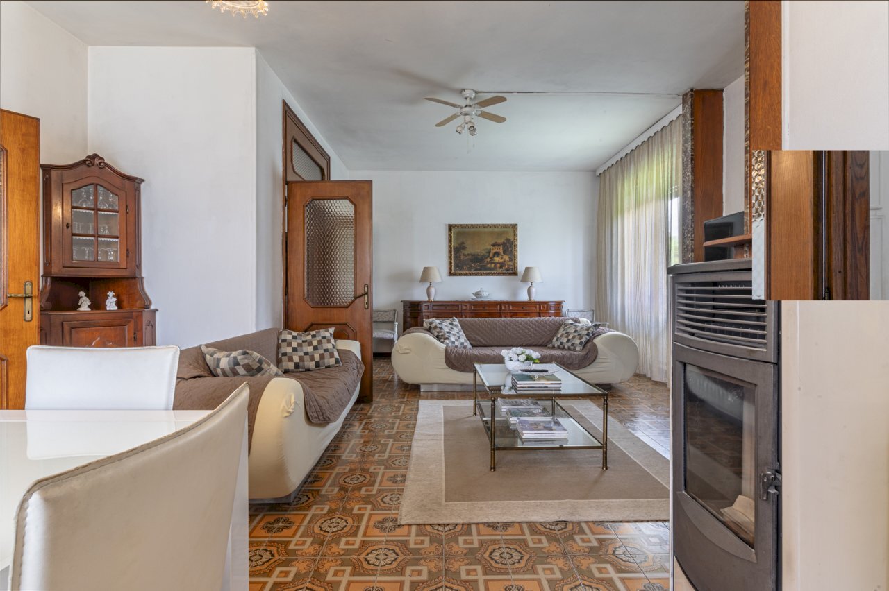 2.jpg - Villa Via Antonio Labriola 8, Bagnolo Mella - foto 3