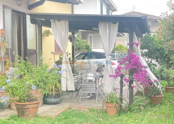 WhatsApp Image 2024-06-24 at 12.27.18 (1).jpeg - Villa Via Fossone Basso 6/1, Carrara - foto 5