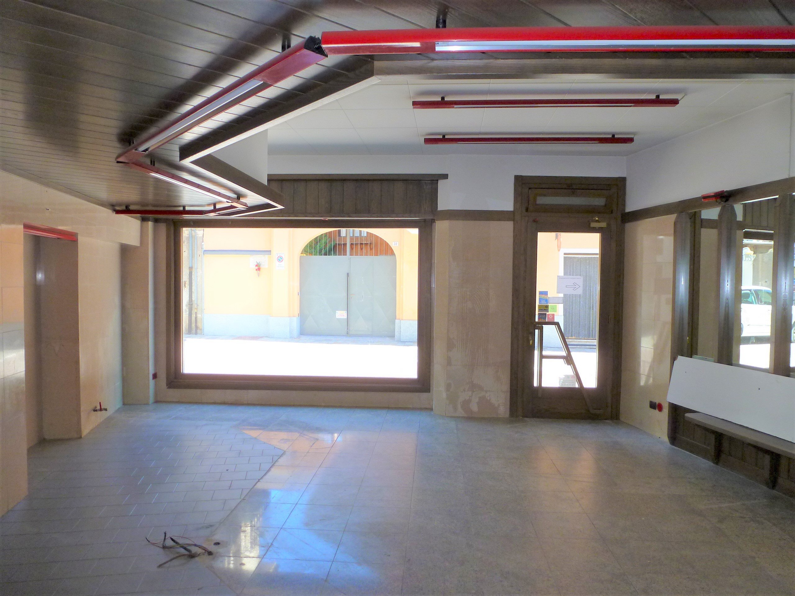 Shop Via Guglielmo Marconi, 35, Borgo San Dalmazzo - photo 2