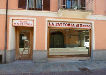 Shop Via Guglielmo Marconi, 35, Borgo San Dalmazzo - photo 1