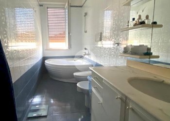 Quadrilocale Via E. Bruschi, Rimini - foto 16