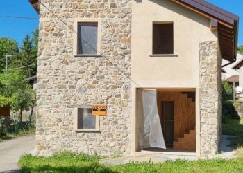 Porzione di casa Villa Minozzo - foto 1