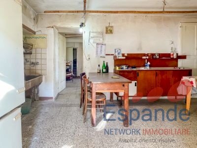 Portion of a house Gaggio Montano - photo 3