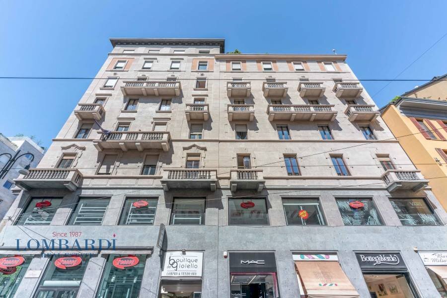 Quadrilocale Piazza Santa Maria Beltrade, Milano - foto 1