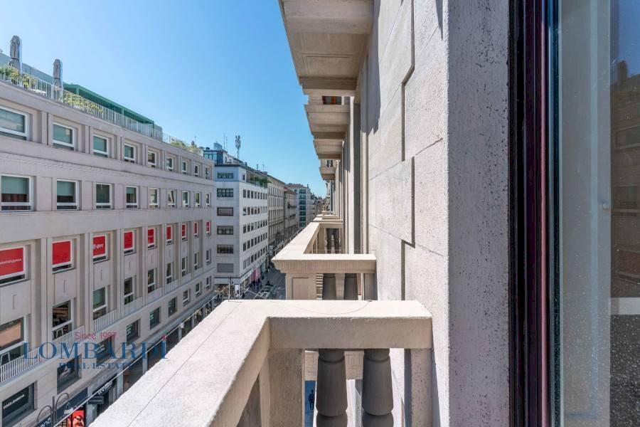 Quadrilocale Piazza Santa Maria Beltrade, Milano - foto 2