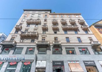 Quadrilocale Piazza Santa Maria Beltrade, Milano - foto 1