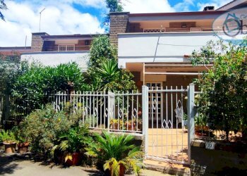 Terraced Villa Via Carlandi, Manziana - photo 1