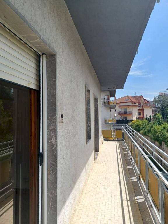 Balcone - Quadrilocale via San Giacomo, 64, San Giorgio del Sannio - foto 2
