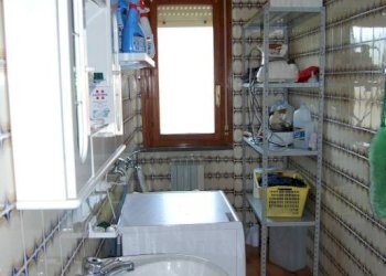 Bagno - Quadrilocale via San Giacomo, 64, San Giorgio del Sannio - foto 8