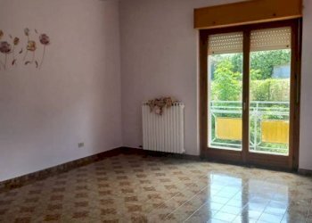Stanza non arredata - Quadrilocale via San Giacomo, 64, San Giorgio del Sannio - foto 15