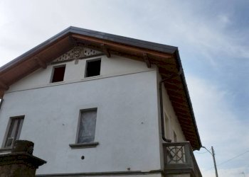 Facciata - Trilocale contrada Crosa, Cocquio-Trevisago - foto 13