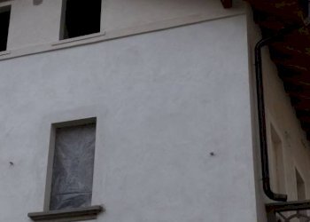 Facciata - Trilocale contrada Crosa, Cocquio-Trevisago - foto 14