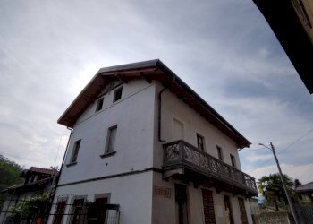 Facciata - Trilocale contrada Crosa, Cocquio-Trevisago - foto 18