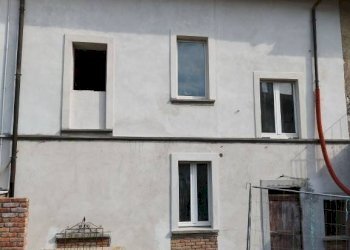 Facciata - Trilocale contrada Crosa, Cocquio-Trevisago - foto 24