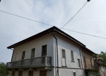 Facciata - Trilocale contrada Crosa, Cocquio-Trevisago - foto 31