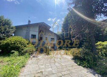 IMG_2483.JPG - Villa Via Crocetta 37, Verbania - foto 2