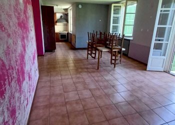 WhatsApp Image 2024-04-26 at 10.47.14 - Copia.jpeg - Appartamento Varano de' Melegari - foto 6